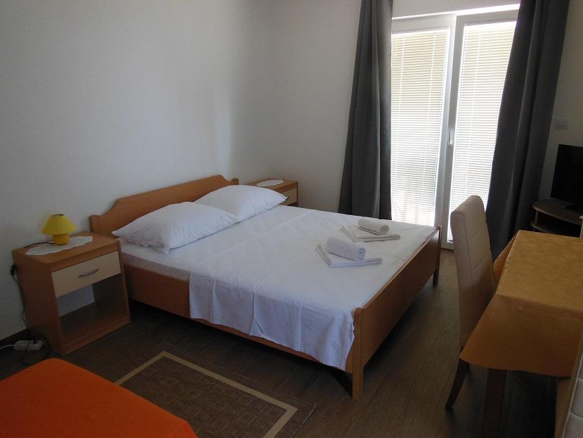 פריבלאקה Apartments Maslina מראה חיצוני תמונה