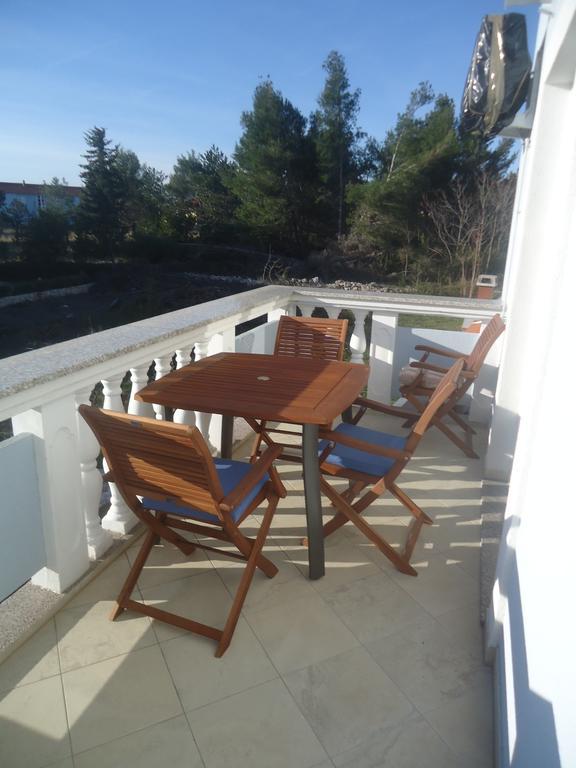 פריבלאקה Apartments Maslina מראה חיצוני תמונה